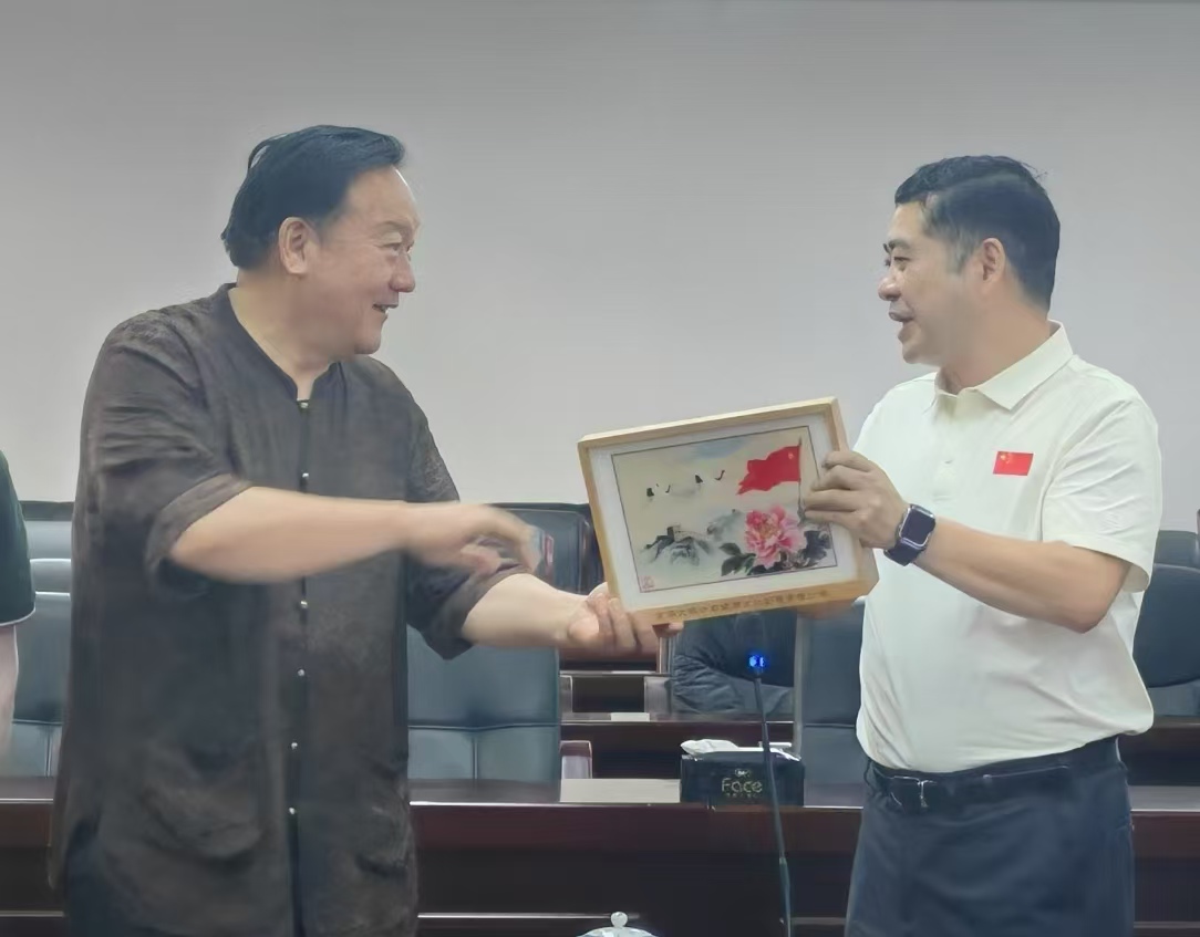 微信图片_2025-07-11_190201_305.jpg